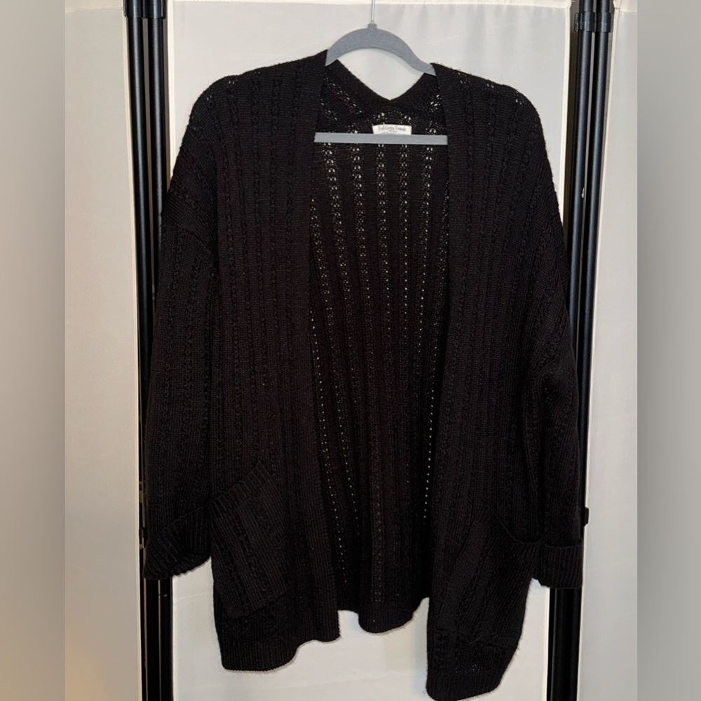 Full Circlele Trends with Love xl black knit cardigan